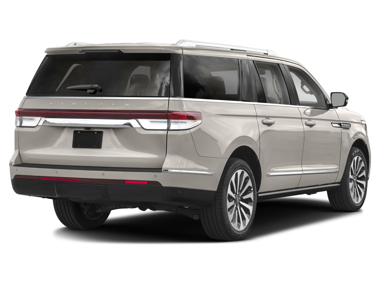 2022 Lincoln Navigator L photo 2