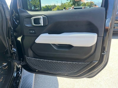 2023 Jeep Wrangler Altitude 4WD | Cold Weather Pkg | Sky One-Touch Power Top