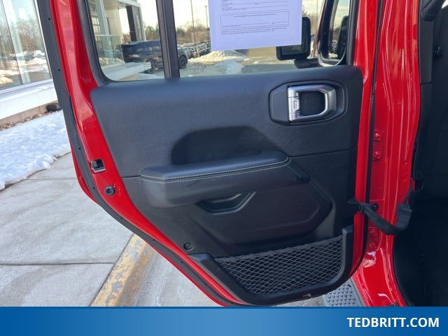 2021 Jeep Wrangler Unlimited Sahara 4WD | Cold Weather Pkg | Remote Start