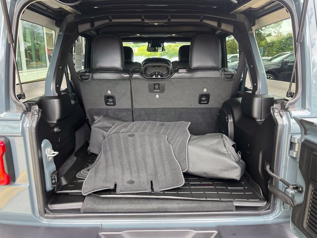 2026 Jeep Wrangler Sahara 4X4 | Sky 1-Touch Power Top