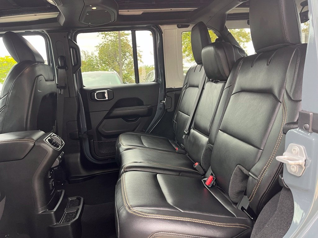 2026 Jeep Wrangler Sahara 4X4 | Sky 1-Touch Power Top