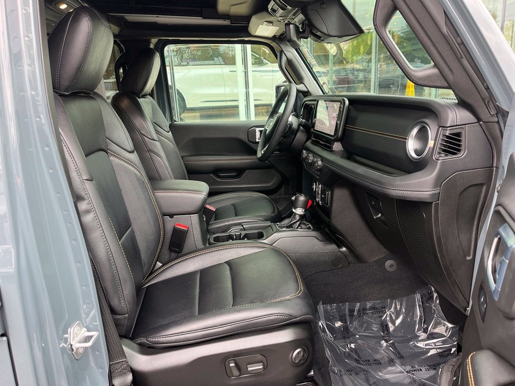 2026 Jeep Wrangler Sahara 4X4 | Sky 1-Touch Power Top