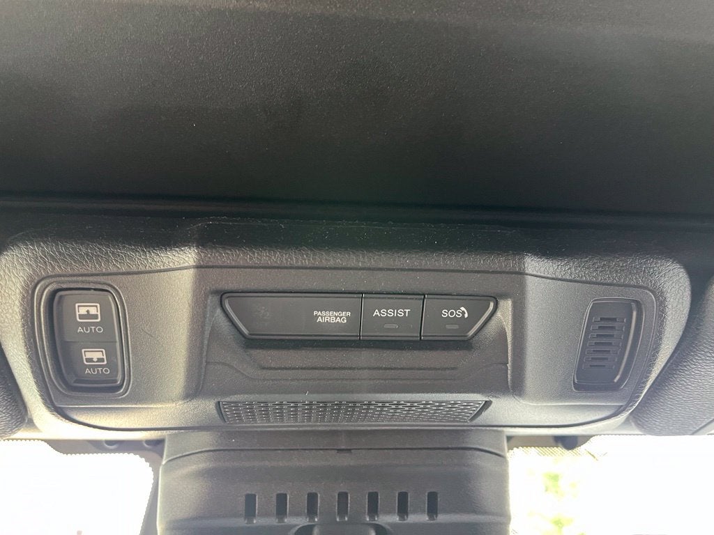 2026 Jeep Wrangler Sahara 4X4 | Sky 1-Touch Power Top