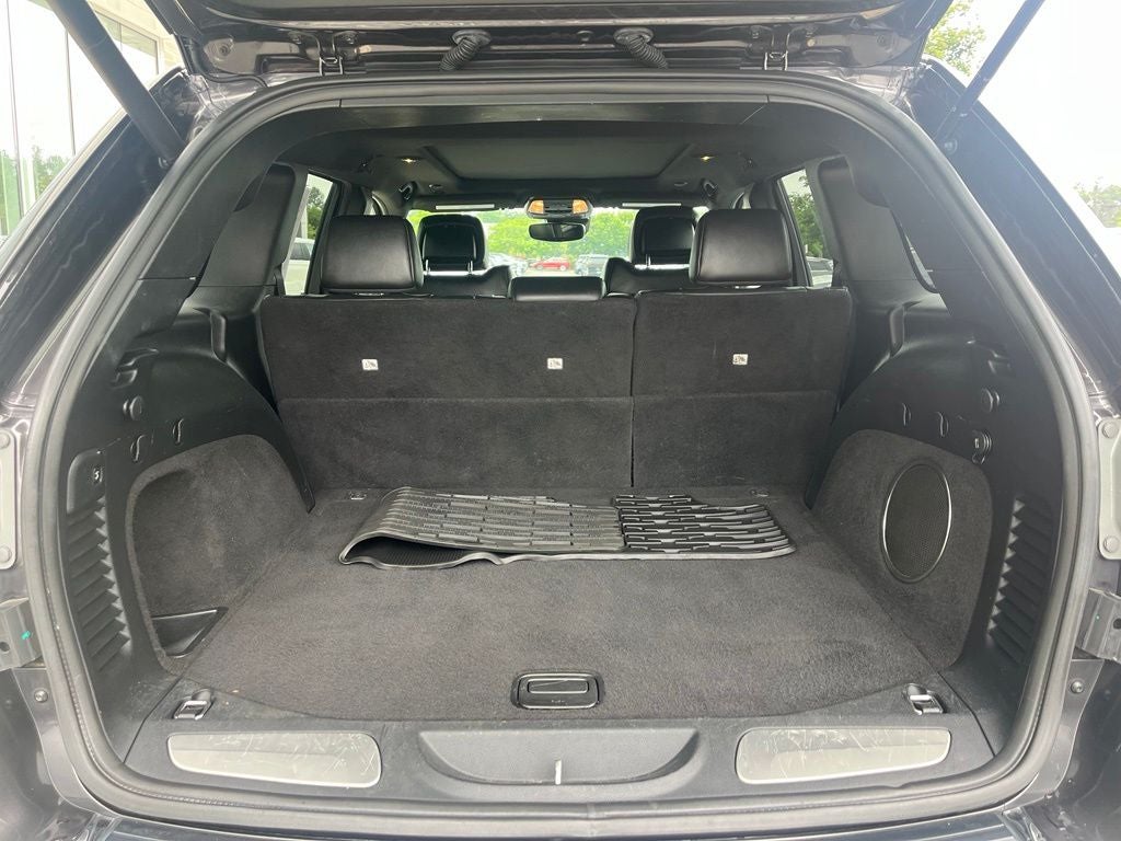 2020 Jeep Grand Cherokee Overland 4WD | Moonroof | Protech II | Adaptive Cruise
