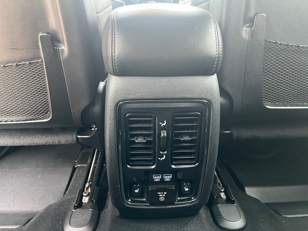 2020 Jeep Grand Cherokee Overland 4WD | Moonroof | Protech II | Adaptive Cruise