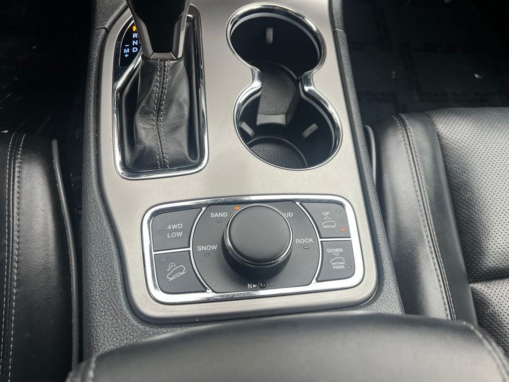 2020 Jeep Grand Cherokee Overland 4WD | Moonroof | Protech II | Adaptive Cruise