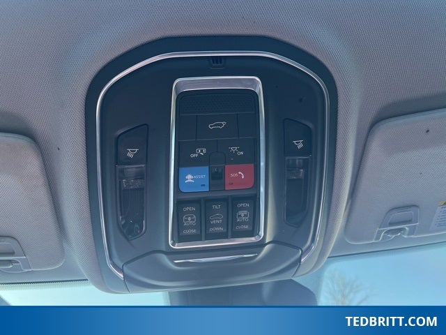 2022 Jeep Grand Cherokee L Limited 4WD | Pano Roof | BLIS | Remote Start