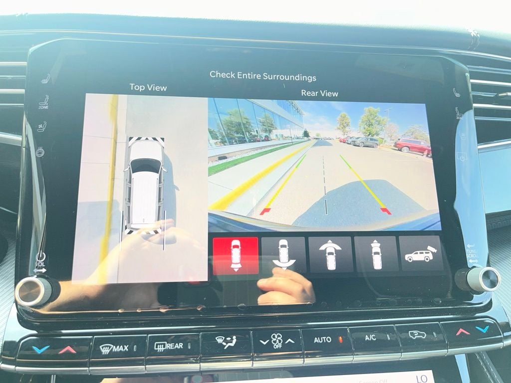 2023 Jeep Grand Wagoneer Series II 4WD | Flexible Seating Pkg | 28T Obsidian Pkg