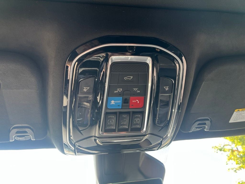 2023 Jeep Grand Wagoneer Series II 4WD | Flexible Seating Pkg | 28T Obsidian Pkg