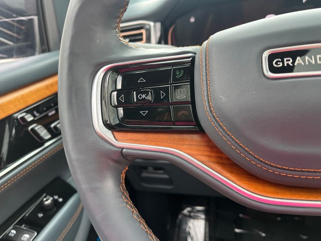 2022 Jeep Grand Wagoneer Series III | Pano Moonroof | HUD | 360 Cam | BLIS |