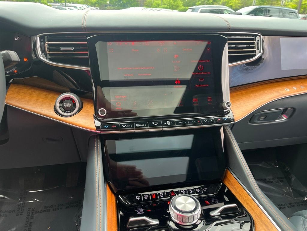 2022 Jeep Grand Wagoneer Series III | Pano Moonroof | HUD | 360 Cam | BLIS |
