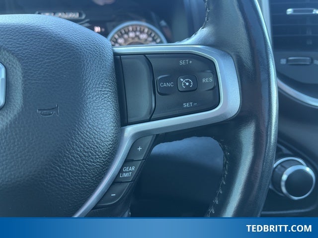 2022 RAM 1500 Big Horn/Lone Star | Night Edition | Pano Moonroof |