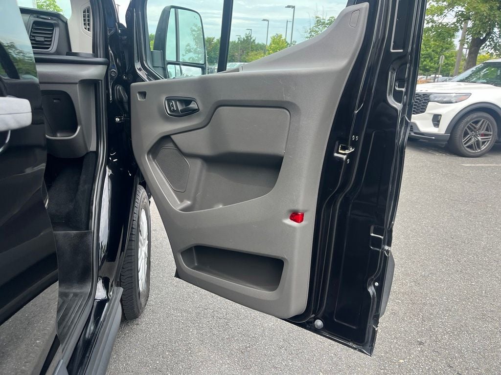 2024 Ford Transit-350 XLT | 15-Passenger | BLIS | SYNC 4 | Co-Pilot360
