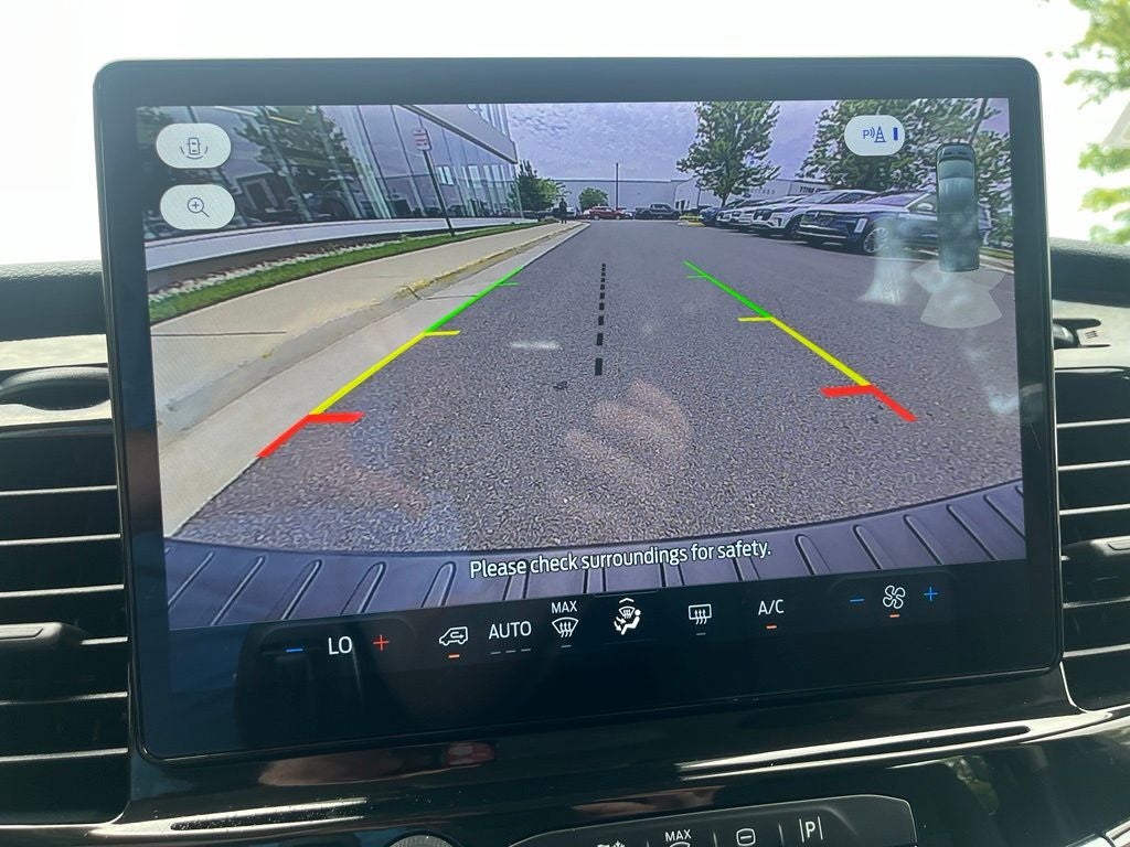 2024 Ford Transit-350 XLT | 15-Passenger | BLIS | SYNC 4 | Co-Pilot360