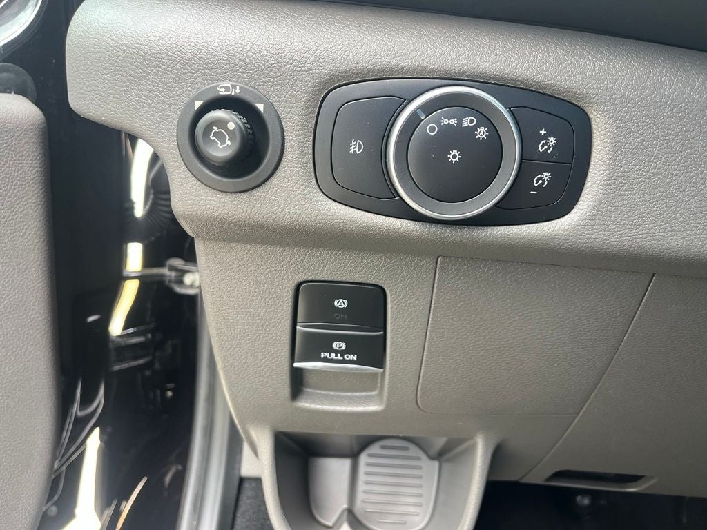 2024 Ford Transit-350 XLT | 15-Passenger | BLIS | SYNC 4 | Co-Pilot360
