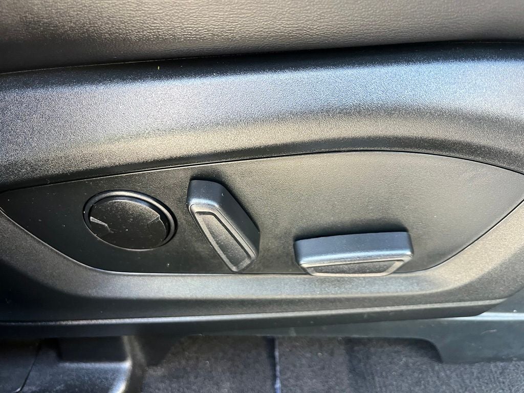 2024 Ford Explorer Platinum 4WD | Pano Roof | Tech Pkg | Co-Pilot360 Assist+
