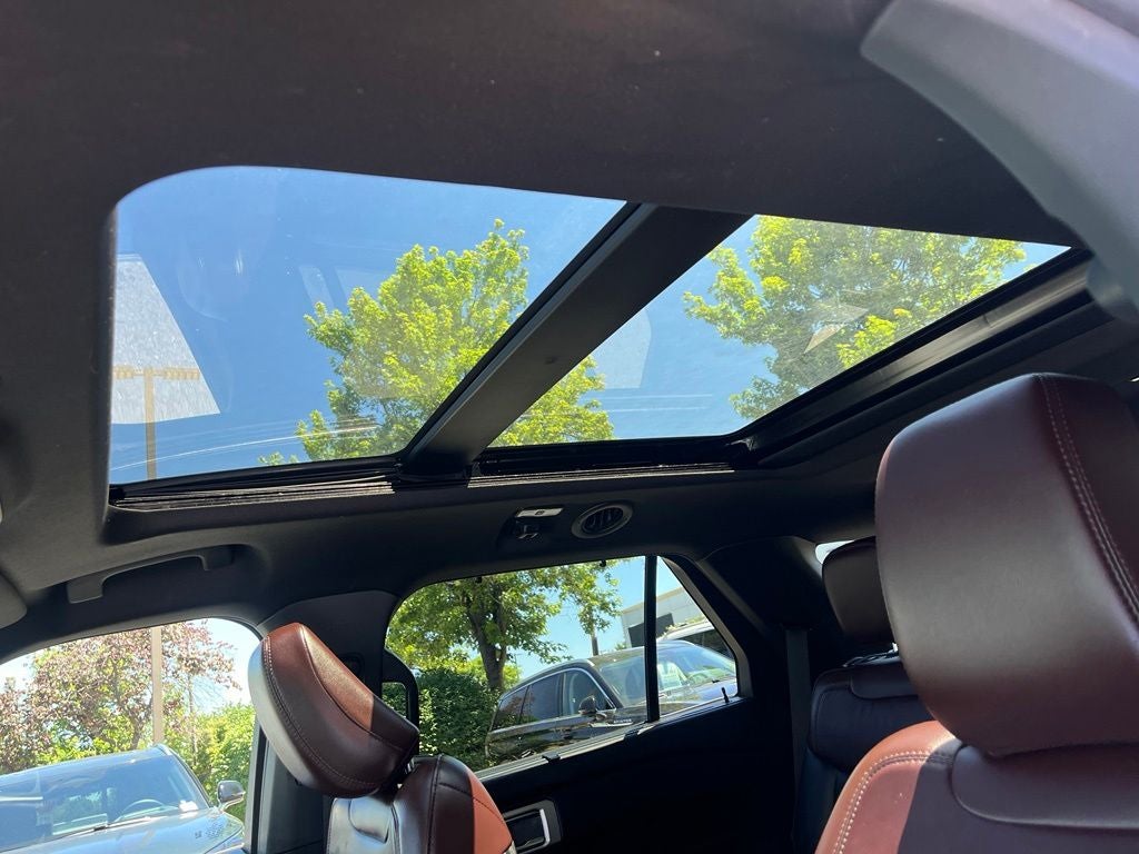 2024 Ford Explorer Platinum 4WD | Pano Roof | Tech Pkg | Co-Pilot360 Assist+