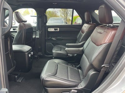 2024 Ford Explorer Platinum 4WD | Pano Roof | Tech Pkg | Trailer Tow Pkg