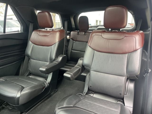 2024 Ford Explorer Platinum 4WD | Pano Roof | Tech Pkg | Trailer Tow Pkg