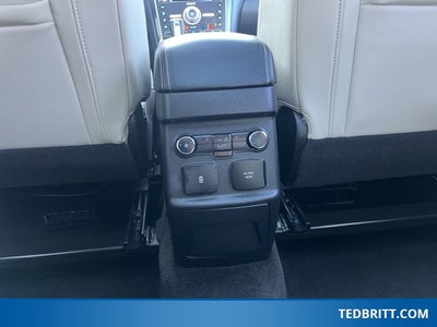 2017 Ford Explorer Platinum 4WD | Sunroof | Adaptive Cruise | Trailer Tow