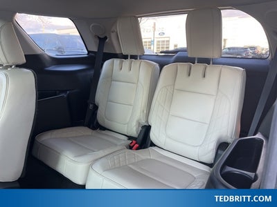 2017 Ford Explorer Platinum 4WD | Sunroof | Adaptive Cruise | Trailer Tow