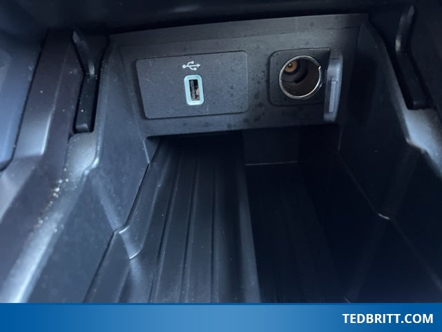 2017 Ford Explorer Platinum 4WD | Sunroof | Adaptive Cruise | Trailer Tow