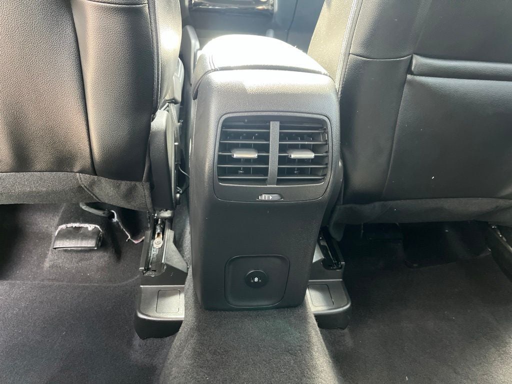 2023 Ford Escape Platinum AWD | Pano Roof | Premium Tech Pkg | 360 Cam | BLI