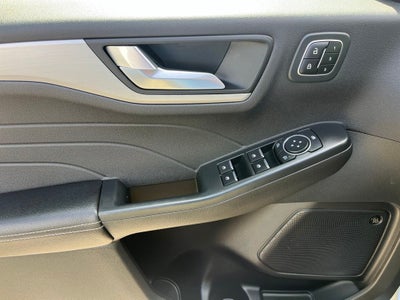 2023 Ford Escape Platinum AWD | Pano Roof | Premium Tech Pkg | 360 Cam | BLI