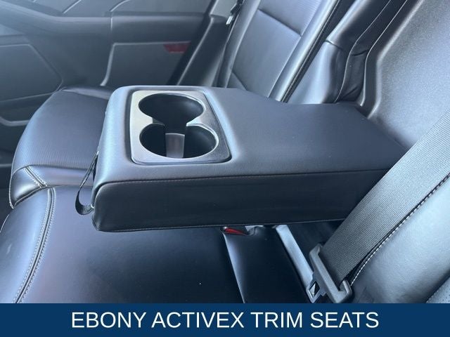 2025 Ford Escape Hybrid Platinum AWD | Nav | Pano Roof | BLIS | Remote Start