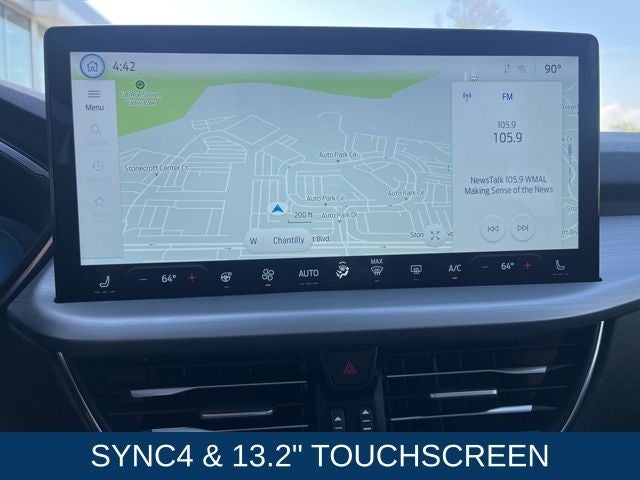 2025 Ford Escape Hybrid Platinum AWD | Nav | Pano Roof | BLIS | Remote Start