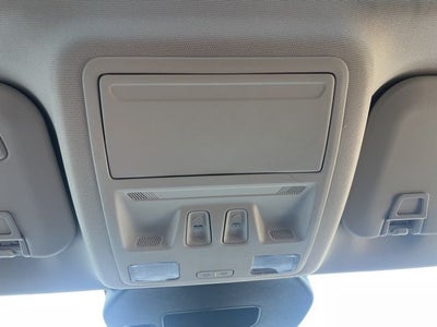 2025 Ford Escape Hybrid Platinum AWD | Nav | Pano Roof | BLIS | Remote Start