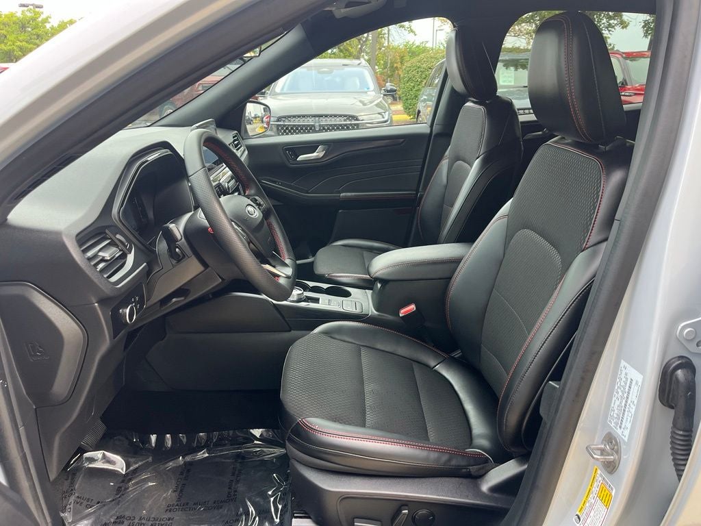 2026 Ford Escape ST-Line AWD | BLIS | CarPlay/Android Auto | 1 Owner