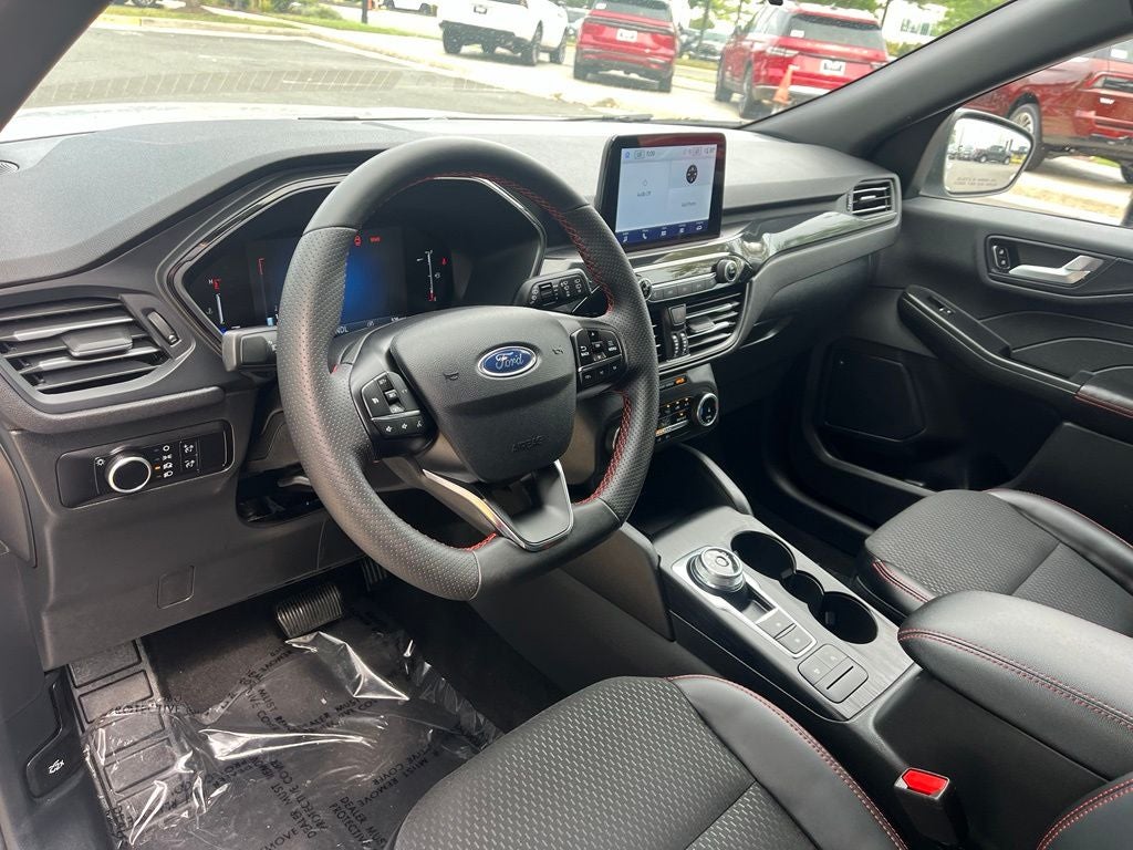 2026 Ford Escape ST-Line AWD | BLIS | CarPlay/Android Auto | 1 Owner