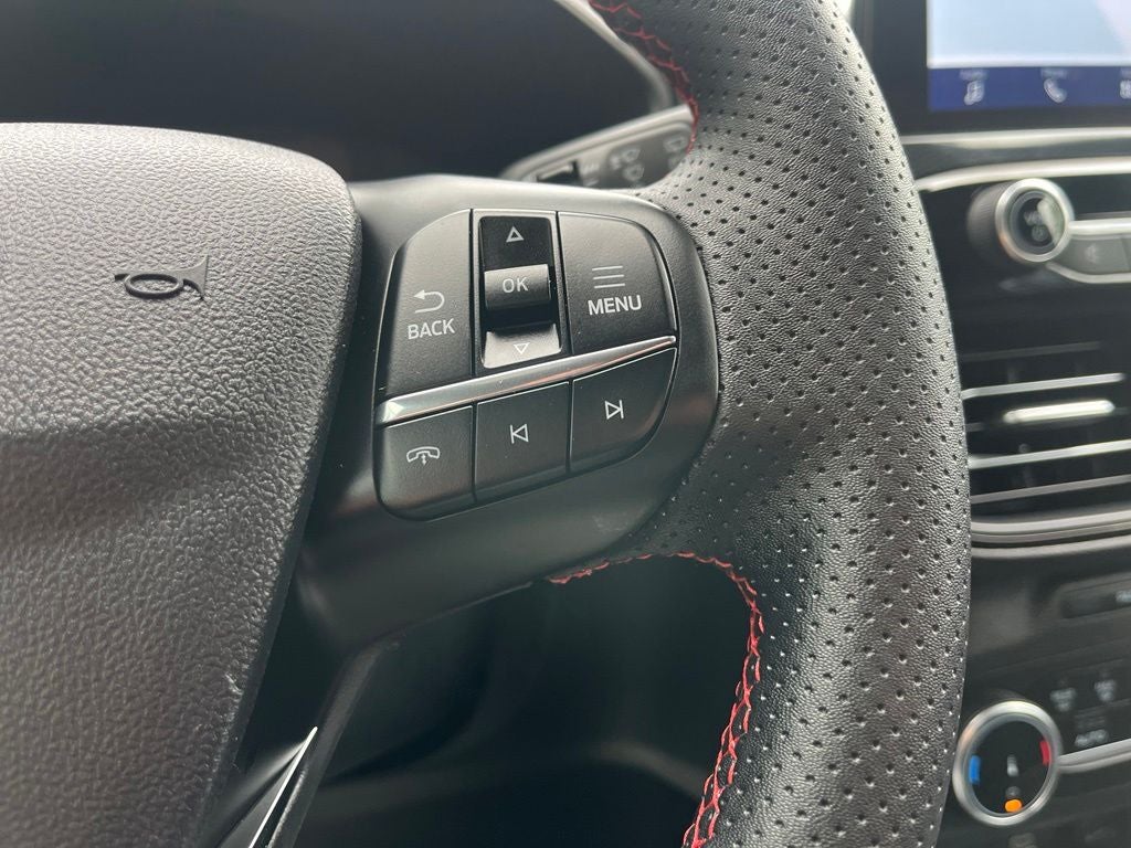 2026 Ford Escape ST-Line AWD | BLIS | CarPlay/Android Auto | 1 Owner