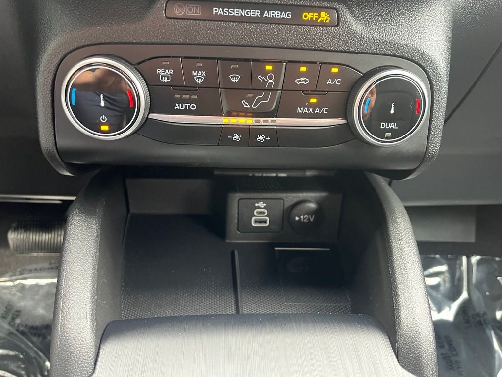 2026 Ford Escape ST-Line AWD | BLIS | CarPlay/Android Auto | 1 Owner