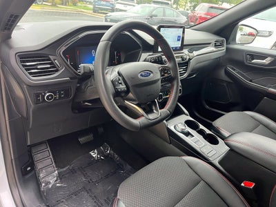 2025 Ford Escape ST-Line Select AWD | CarPlay/Android Auto | BLIS | Htd Front Seat