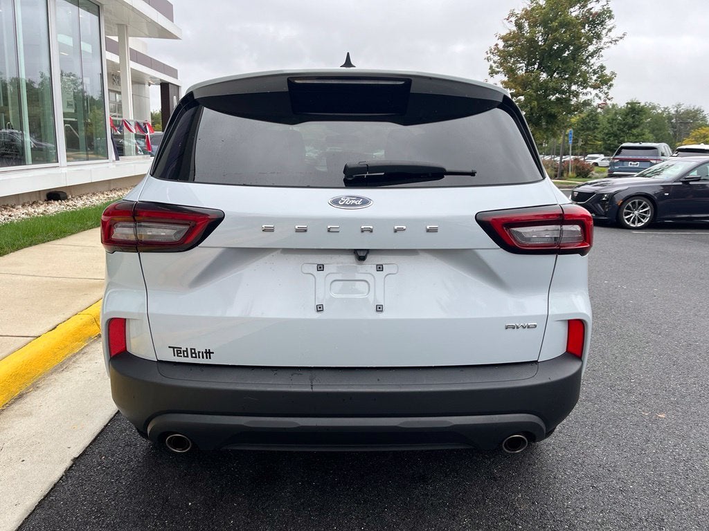 2025 Ford Escape ST-Line Select AWD | CarPlay/Android Auto | BLIS | Htd Front Seat