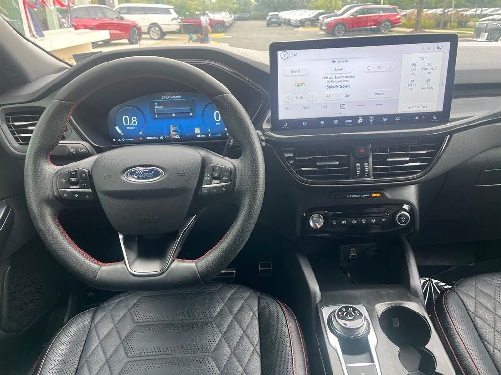 2024 Ford Escape ST-Line Elite