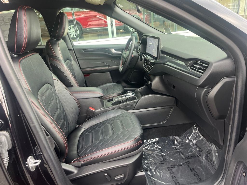 2024 Ford Escape ST-Line Elite