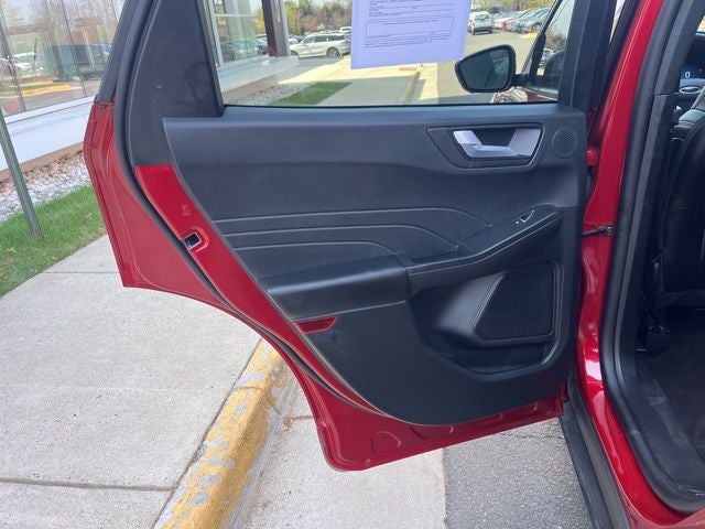 2025 Ford Escape Hybrid ST-Line Elite AWD | Prem Tech Pkg | Pano Roof | 360 Cam