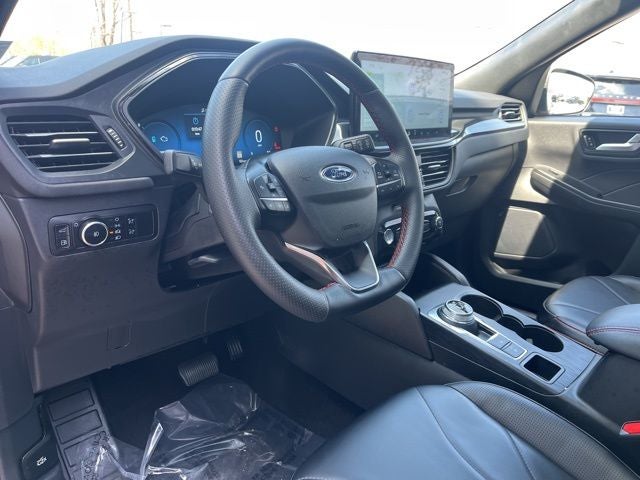 2025 Ford Escape Hybrid ST-Line Elite AWD | Prem Tech Pkg | Pano Roof | 360 Cam