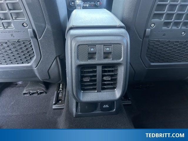 2025 Ford Bronco Badlands 4WD | Hard Top | BLIS| Heated Leather Seats