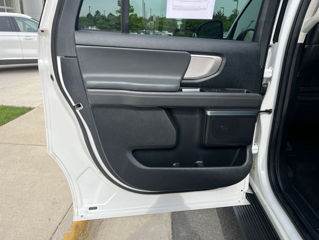 2025 Ford Expedition Max Active 4WD | Pano Roof | 360 Cam | BLIS | HD Tow Pkg