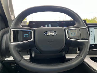 2025 Ford Expedition Max Active 4WD | Pano Roof | 360 Cam | BLIS | HD Tow Pkg