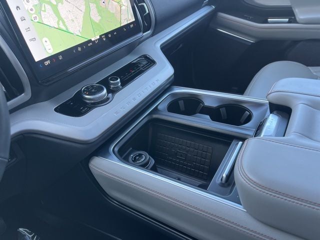 2025 Ford Expedition Max Active 4WD | Pano Roof | 360 Camera | HD Tow Pkg