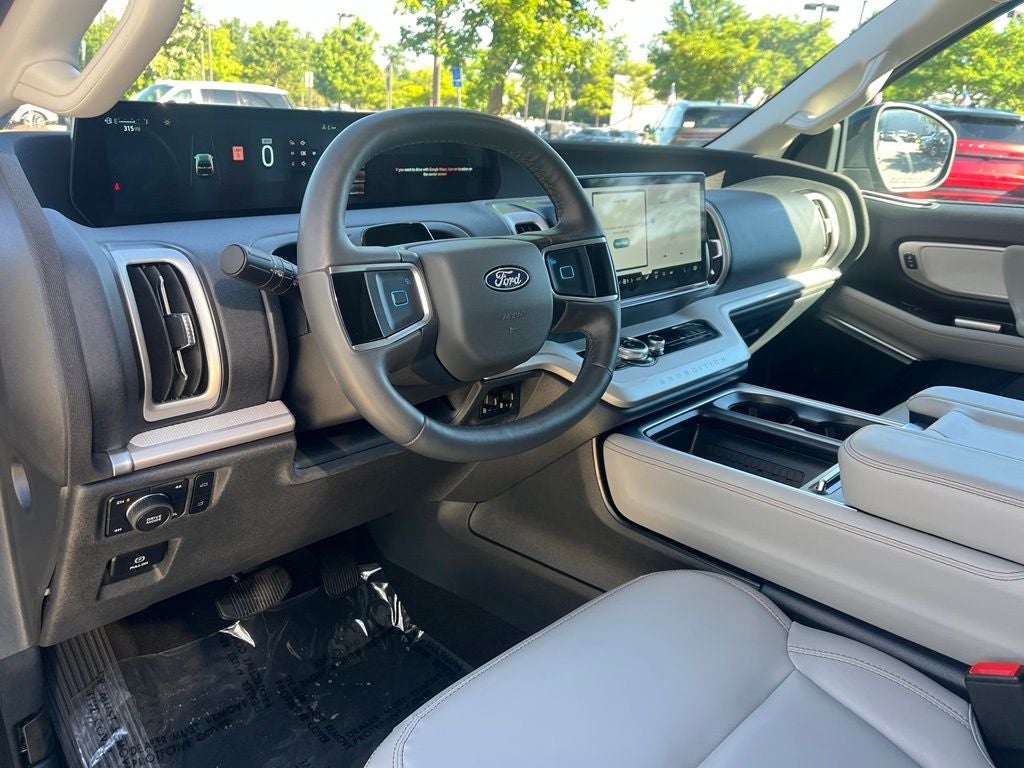 2025 Ford Expedition Max Active 4WD | Pano Roof | 360 Cam | BLIS | HD Tow