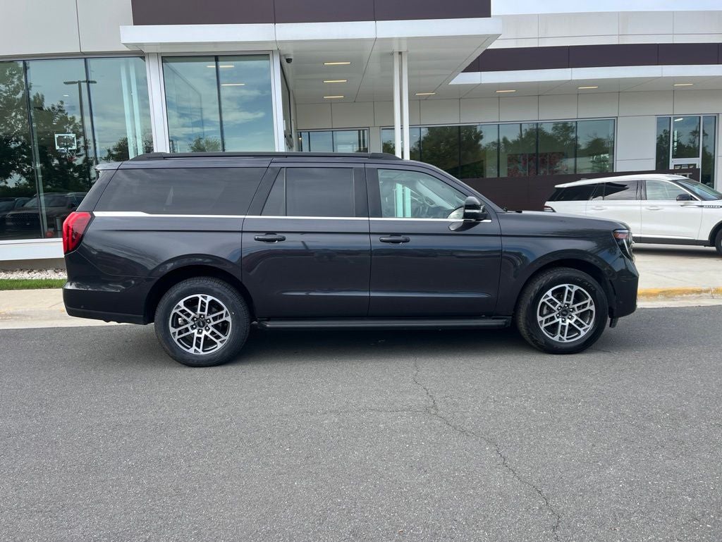 2025 Ford Expedition Max Active 4WD | Pano Roof | 360 Camera | HD Tow Pkg