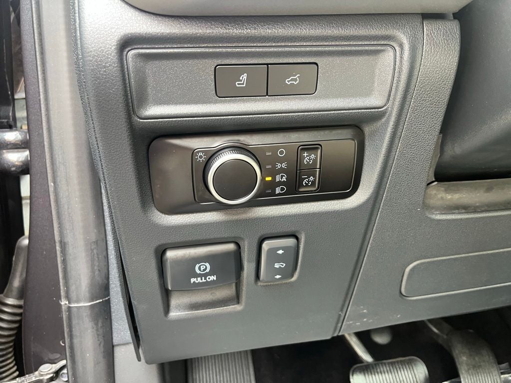 2023 Ford Expedition Max XLT 4WD | Pano Roof | HD Tow Pkg | Heat/Vent Seats