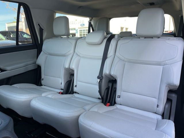 2025 Ford Expedition Max Platinum 4WD | Pano Roof | 360 Cam | BLIS | HD Tow Pkg