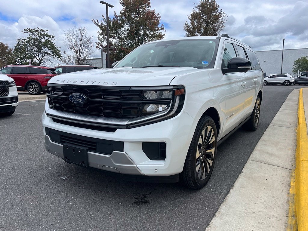 2026 Ford Expedition Max Platinum 4WD | Pano Roof | 360 Cam | BLIS | HD Tow